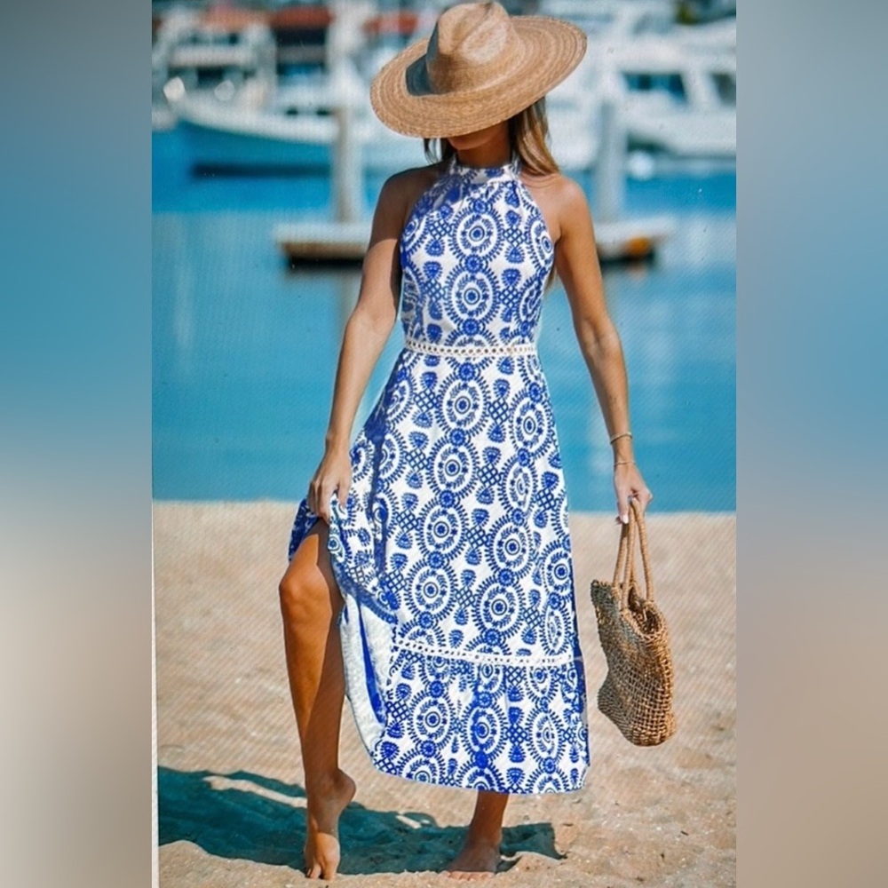 Cupshe Blue and White Patterned Maxi Dress
